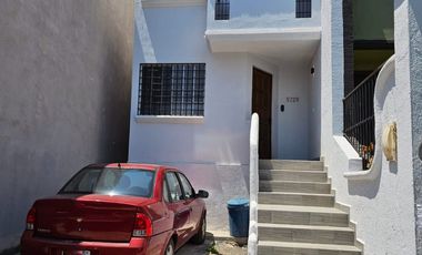 Casa en Renta colonial cumbres Monterrey N.L