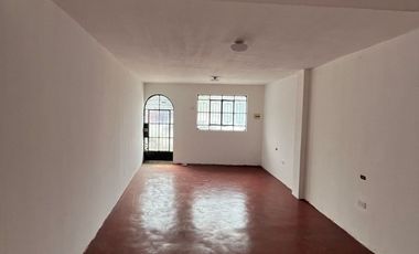 🏡 ¡Se Vende Casa De 2 Pisos En San Clemente! 🏡