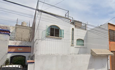 Venta de Casa en Remate, gran ubicación cerca de Plaza Tepeyac, Col. Guadalupe Tepeyac, Gustavo A. Madero, CDMX