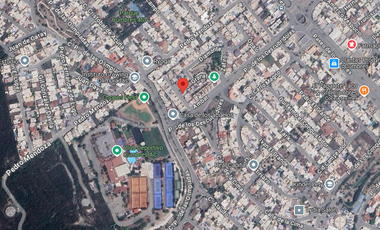 Venta de Casa en Remate, gran ubicación cerca de Plaza Cubres, Col. Colinas de las Cumbres, Monterrey, Nuevo León