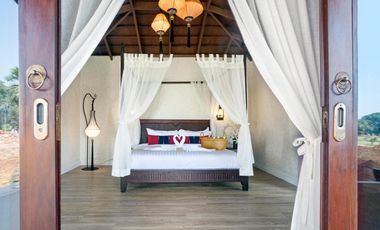 Boutique Hotel in Sukhothai for Sale – Traditional Thai Architecture, 29 Rai