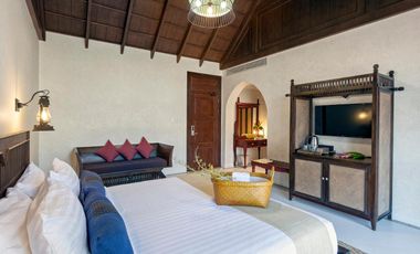 Boutique Hotel in Sukhothai for Sale – Traditional Thai Architecture, 29 Rai