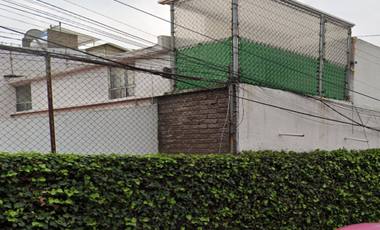Venta de Casa en Remate, gran ubicación cerca del Hospital General Dr. Enrique Cabrera, Col. Puerta Grande, Álvaro Obregón, CDMX