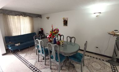 BONITA Y AMPLIA CASA EN CONJUNTO CENTRAL EN IBAGUÉ, (TOLIMA) EN VENTA