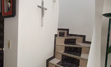 BONITA Y AMPLIA CASA EN CONJUNTO CENTRAL EN IBAGUÉ, (TOLIMA) EN VENTA