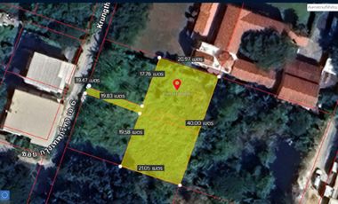 Land for sale in Krungthep Kreetha, Soi 8, Intersection 16, size 20 x 40 m., 210 sqw, selling price 90,000 baht per sqw. total 18.9 m.