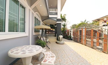 An Outstanding 4 BRM, 4 BATH, 2 Level Home For Sale In Mak Khaeng, Udon Thani, Thailand.