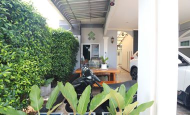 An Outstanding 4 BRM, 4 BATH, 2 Level Home For Sale In Mak Khaeng, Udon Thani, Thailand.