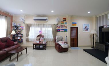 An Outstanding 4 BRM, 4 BATH, 2 Level Home For Sale In Mak Khaeng, Udon Thani, Thailand.