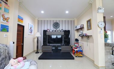 An Outstanding 4 BRM, 4 BATH, 2 Level Home For Sale In Mak Khaeng, Udon Thani, Thailand.