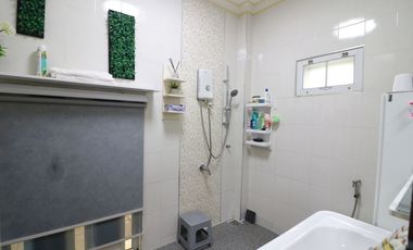 An Outstanding 4 BRM, 4 BATH, 2 Level Home For Sale In Mak Khaeng, Udon Thani, Thailand.