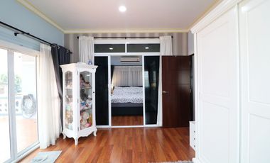 An Outstanding 4 BRM, 4 BATH, 2 Level Home For Sale In Mak Khaeng, Udon Thani, Thailand.