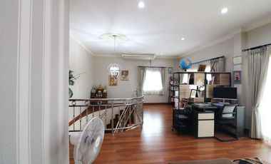 An Outstanding 4 BRM, 4 BATH, 2 Level Home For Sale In Mak Khaeng, Udon Thani, Thailand.