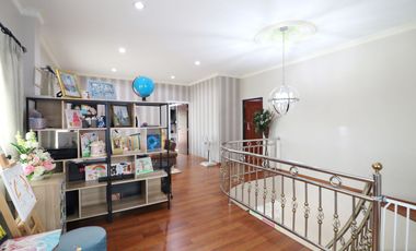 An Outstanding 4 BRM, 4 BATH, 2 Level Home For Sale In Mak Khaeng, Udon Thani, Thailand.