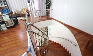 An Outstanding 4 BRM, 4 BATH, 2 Level Home For Sale In Mak Khaeng, Udon Thani, Thailand.