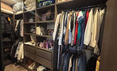 SE VENDE ESPECTACULAR CASA EN LA FLORIDA!