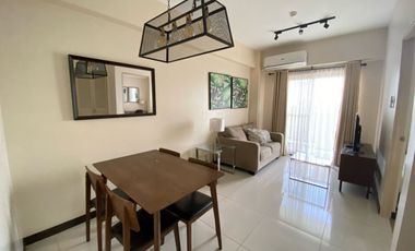 For Rent 2 Bedroom Unit with Parking Fairway Terraces Pasay near School and Airport
