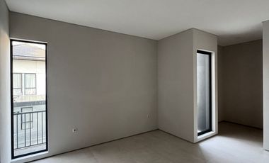 UNIT TERAKHIR !! RUMAH MINIMALIS MODERN SEMIFURNISH @ SETRADUTA BANDUNG