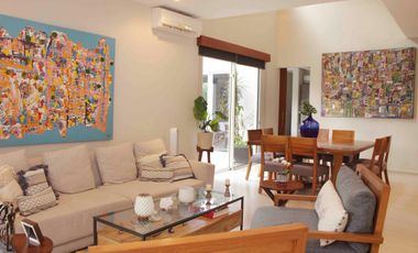 HERMOSA CASA EN RESIDENCIAL CUMBRES EN RENTA