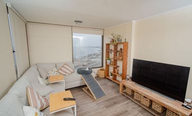 SE VENDE DEPARTAMENTO EN CONDOMINIO JARDINES DE HUAYQUIQUE.