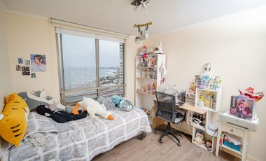 SE VENDE DEPARTAMENTO EN CONDOMINIO JARDINES DE HUAYQUIQUE.