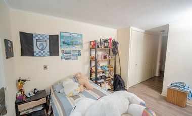 SE VENDE DEPARTAMENTO EN CONDOMINIO JARDINES DE HUAYQUIQUE.