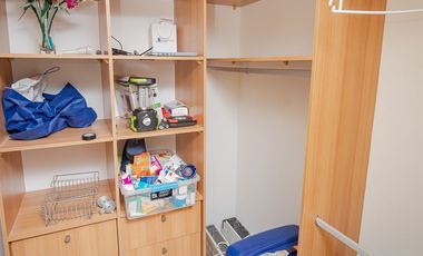 SE VENDE DEPARTAMENTO EN CONDOMINIO JARDINES DE HUAYQUIQUE.