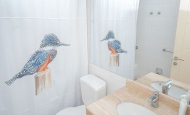 SE VENDE DEPARTAMENTO EN CONDOMINIO JARDINES DE HUAYQUIQUE.