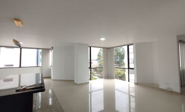 Apartamento en arriendo en Álamos