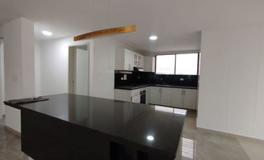 Apartamento en arriendo en Álamos