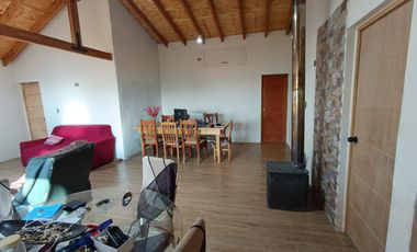 Se vende casa sólida 110 m2, terreno 2500 m2, en Comunidad , entorno campestre