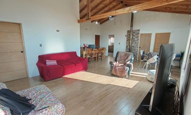 Se vende casa sólida 110 m2, terreno 2500 m2, en Comunidad , entorno campestre