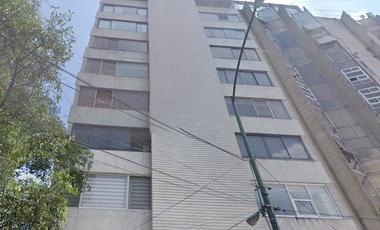 DEPARTAMENTO EN COLONIA DEL VALLE A 2 MINUTOS METROBUS LA PIEDAD