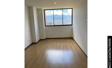 Apartamento en Arriendo Sector Loma del Escobero - Envigado