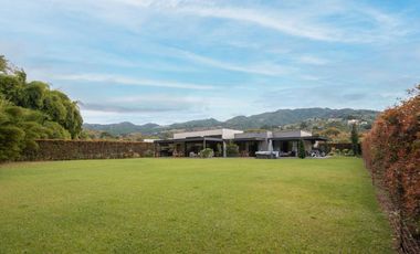 ARRIENDO HERMOSA CASA AMOBLADA EL RETIRO FIZEBAD