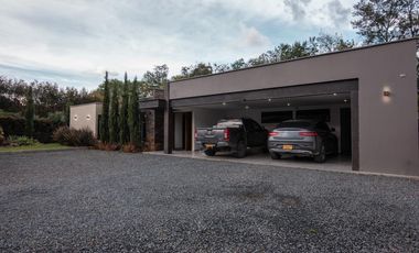 ARRIENDO HERMOSA CASA AMOBLADA EL RETIRO FIZEBAD