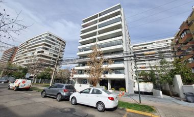 Venta de Lindo Depto. de 2 dormitorios 2 baños. Metro Pedro de Valdivia, Providencia.