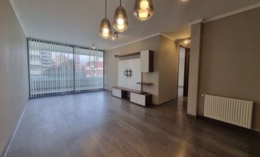 Venta de Lindo Depto. de 2 dormitorios 2 baños. Metro Pedro de Valdivia, Providencia.