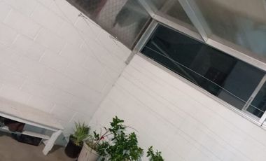 SE VENDE HERMOSA CASA EN LOS MOLINOS