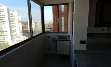 Venta Departamento 3 Dormitorios 4 Baños Pieza De Servicio
