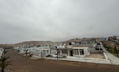 Vendo Terreno Residencial en Cerro Azul - Pto. Gallardo