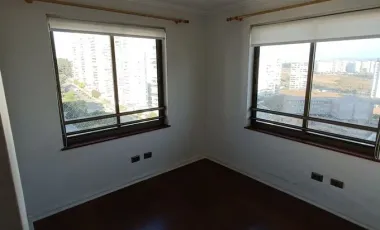 ARRIENDO Departamento 3 Dormitorios 4 Baños Pieza De Servicio