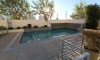 ARRIENDO Departamento 3 Dormitorios 4 Baños Pieza De Servicio