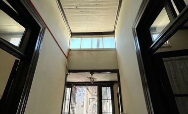CASA EN VENTA  Santiago sur, cerca de metro ñuble