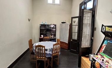 CASA EN VENTA  Santiago sur, cerca de metro ñuble