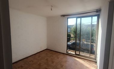 Se arrienda con comprosimo de compra casa 81 m2, sólida, en condominio cerrado, Renca