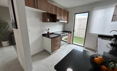 Hermosa Casa en preventa 3 recámaras Mun El Marqués Qro JF