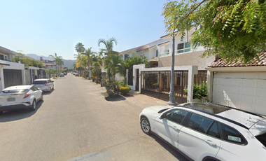 VENTA DE CASA EN PUERTO VALLARTA JALISCO COL. FLUVIAL VALLARTA