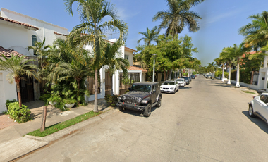 VENTA DE CASA EN PUERTO VALLARTA JALISCO COL. FLUVIAL VALLARTA