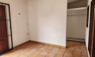 CASA EN RENTA, FRACC EL BOSQUE, ATRAS DE LA PROCU, TUXTLA GTZ, CHIAPAS